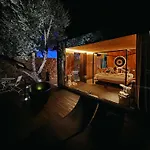 מלון דירות Baba Residences אלסיו