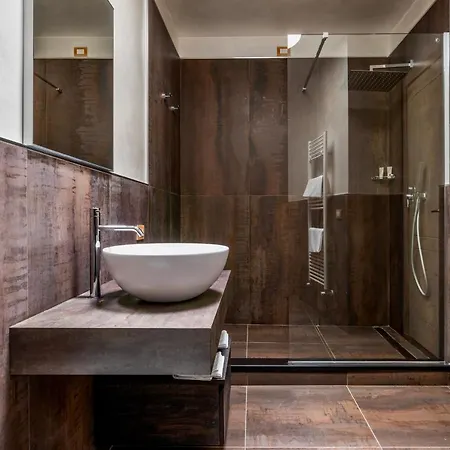 アパートホテル Baba Residences アラッシオ