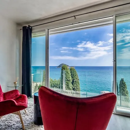 Baba Residences アラッシオ