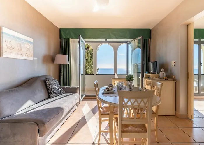 Baba Residences Aparthotel