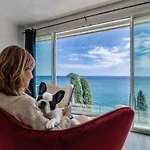 Baba Residences 4*
