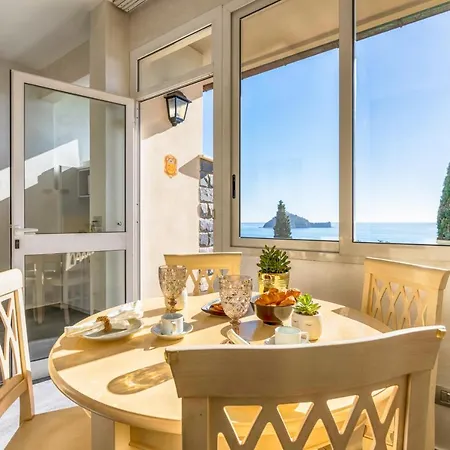 Baba Residences Aparthotel 4*