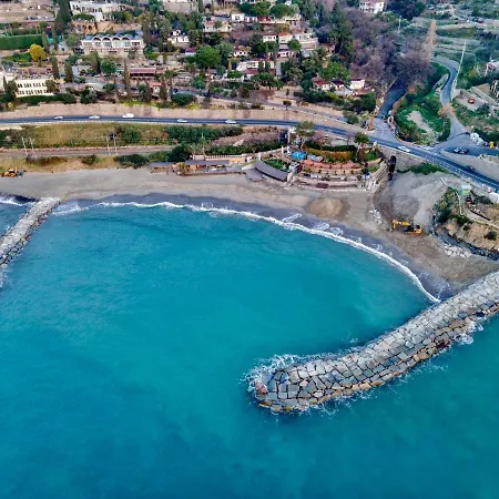 Ξενοδοχείο με διαμερίσματα Baba Residences Αλάσιο