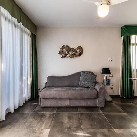 Baba Residences 3*