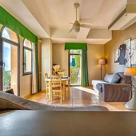 Baba Residences Aparthotel
