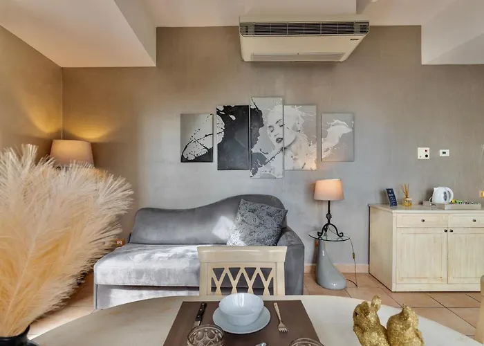 Baba Residences Aparthotel