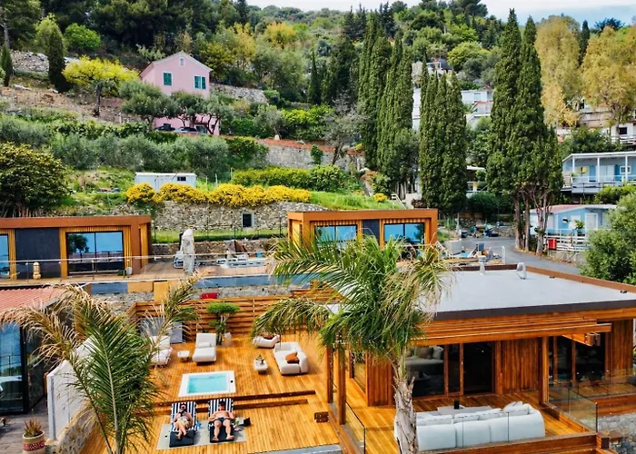 Aparthotel Baba Residences 4*